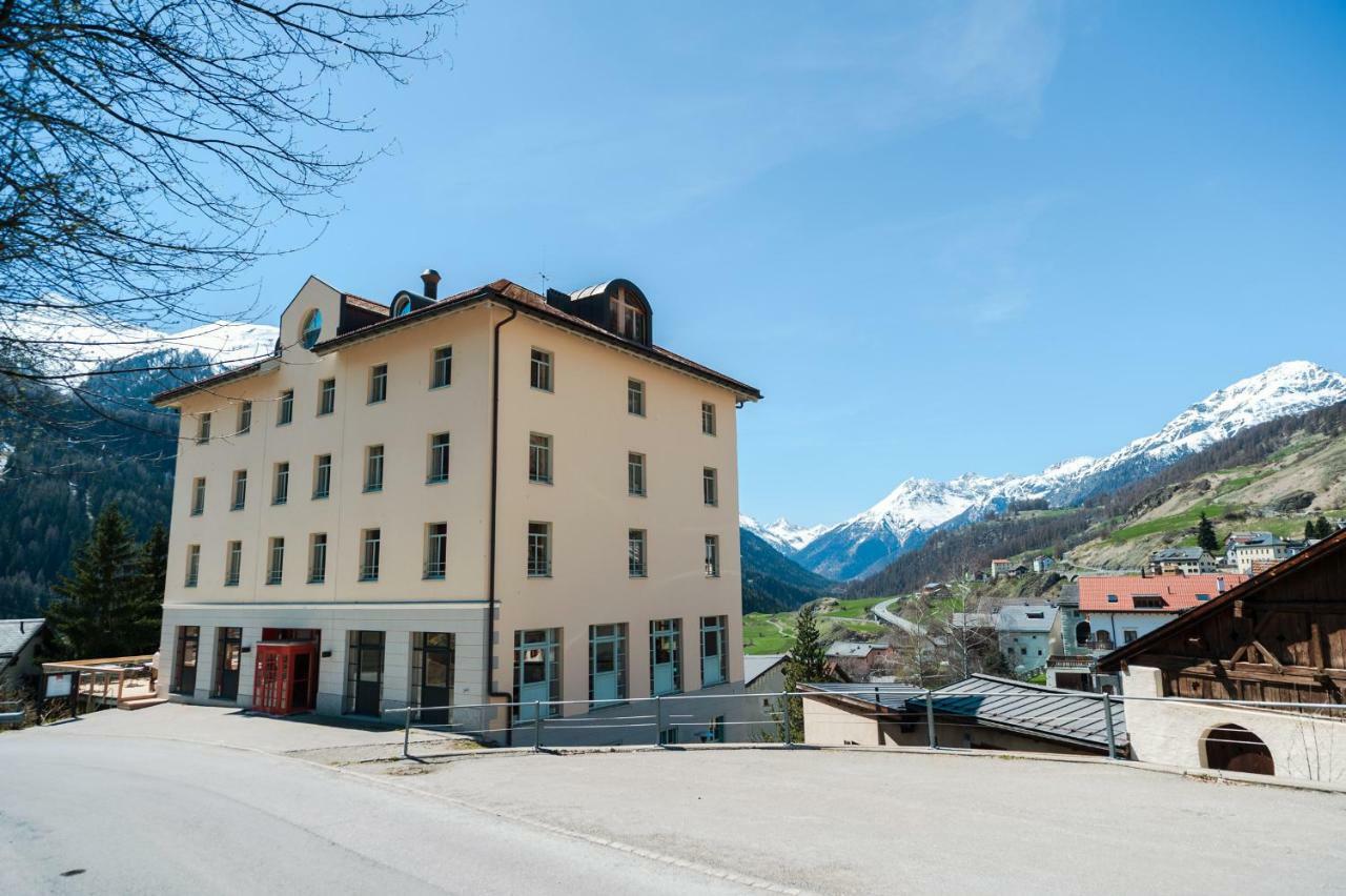 Hotel Aurora Ardez Esterno foto